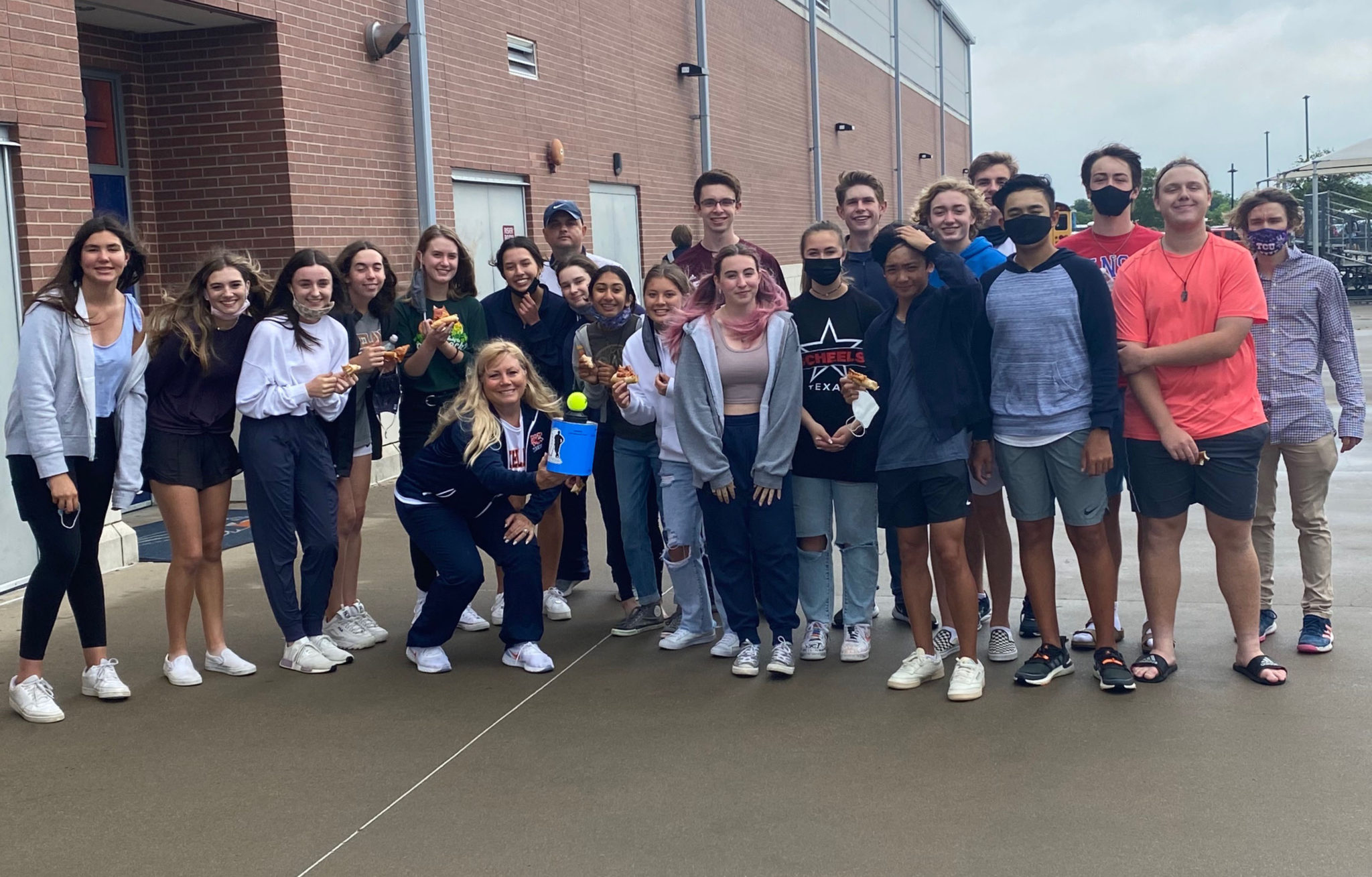 Wakeland High School leads way in inaugural Love Serving Frisco Food